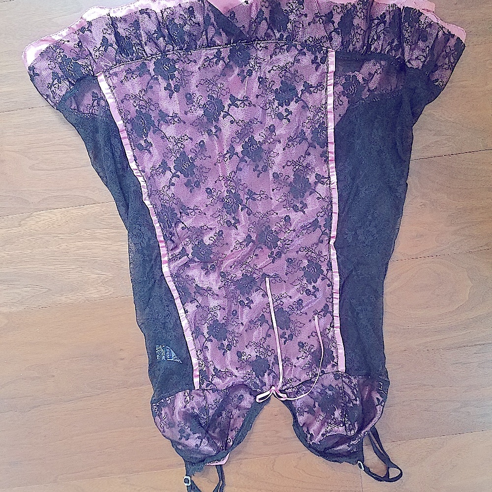 Short robe